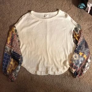 Patterned sleeve top